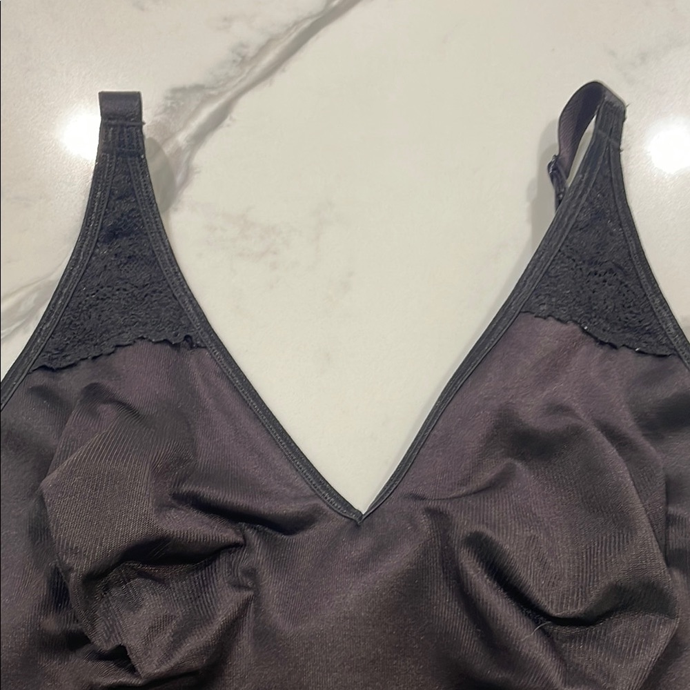 Ruby Ribbon Pinup Cami - Picture 3 of 9